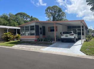 7001 142nd Ave N #256, Largo, FL 33771