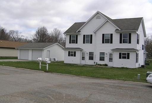1st image of 328 Iehl St