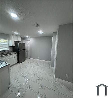 3rd image of 713 Person St