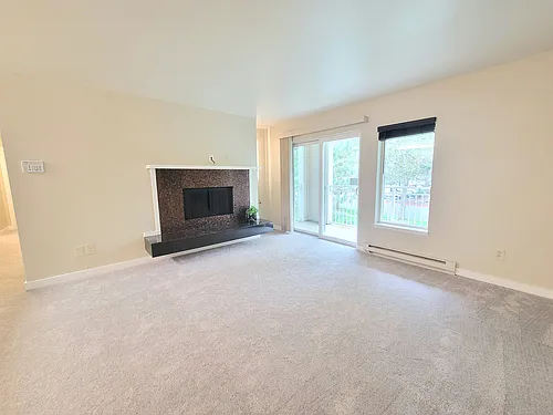 12303 Harbour Pointe Blvd Photo 1
