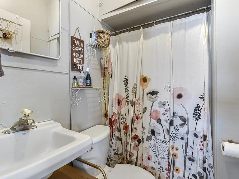 933 Spaight St #3 — Photo 16