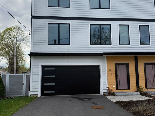 39 Floyd St #1
