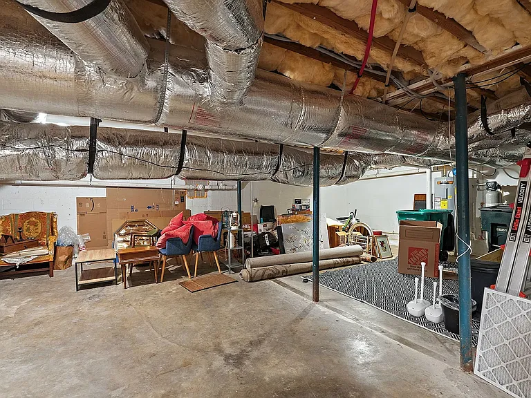 1815 Forest Ave — Photo 19