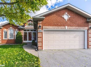 465 Ferndale Dr N, Barrie, ON L4N 7X7