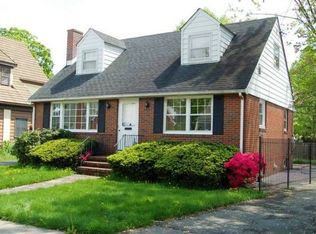 522 Greenway Ave, Ewing, NJ 08618
