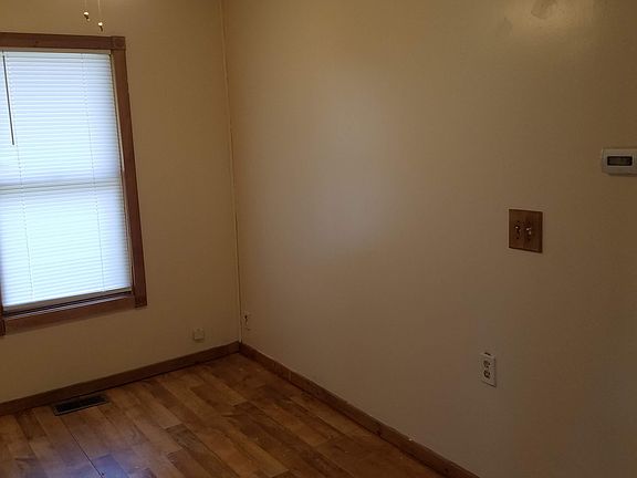 4th image of 710 Glidden Ave