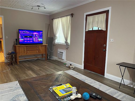5th image of 2125 56th Ave