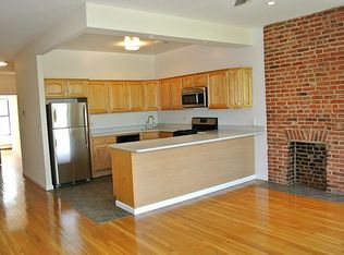 633 Vanderbilt Ave APT 3, Brooklyn, NY 11238