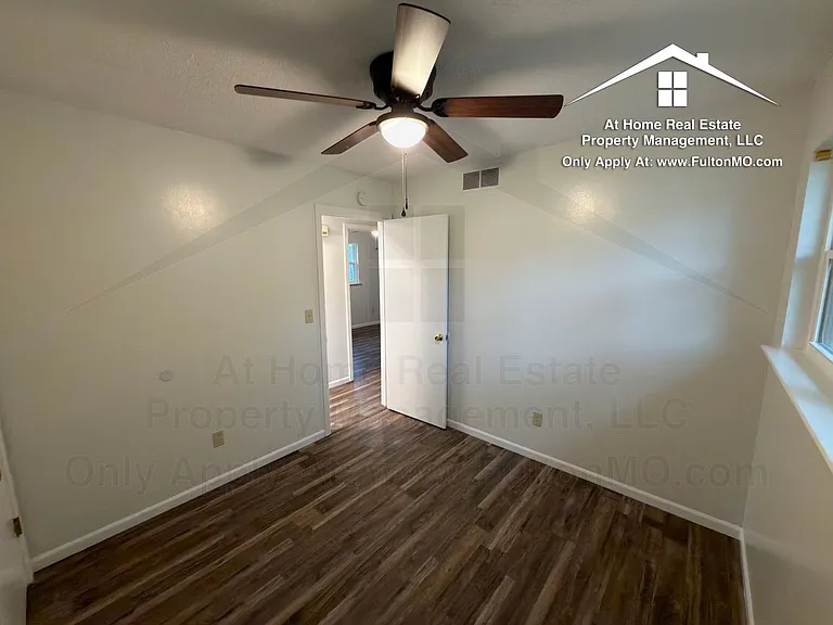 1 Locust Ln — Photo 22