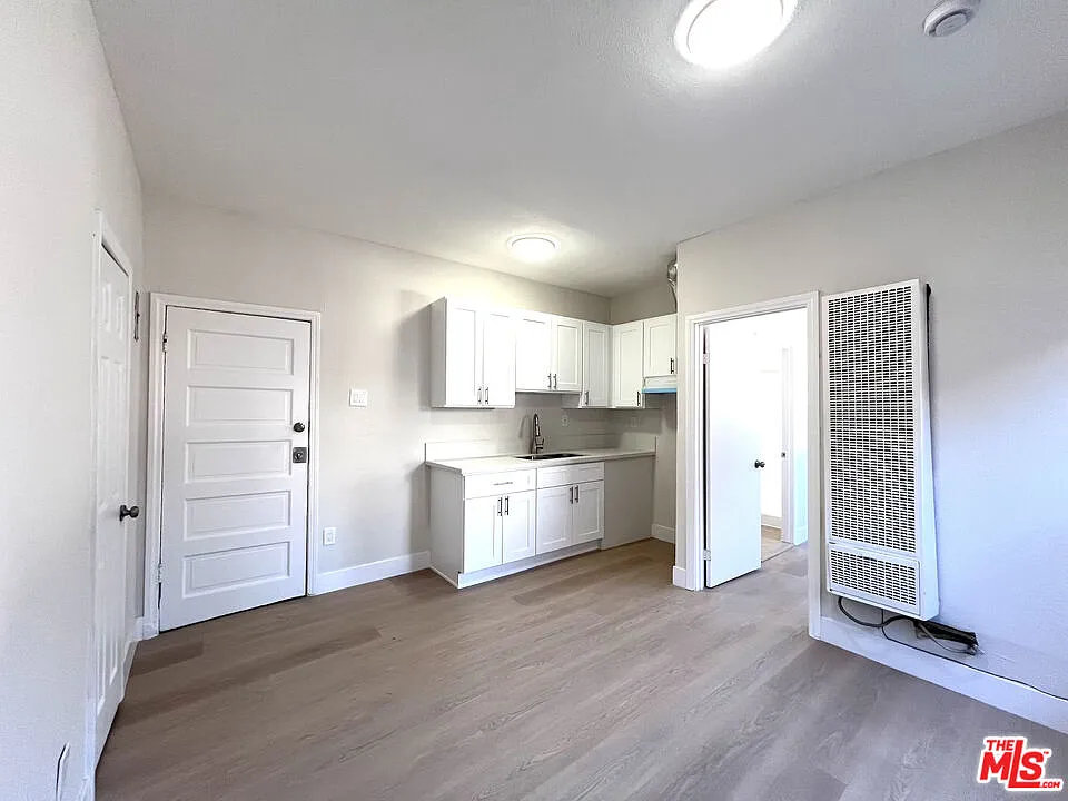 1 bed, 1.0 bath, 498 sqft, $1,500 — Photo 3