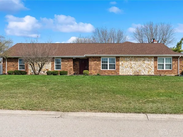 2338 Spicer Dr, Dayton, OH 45431