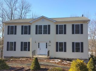5162 Classic Dr, Tobyhanna, PA