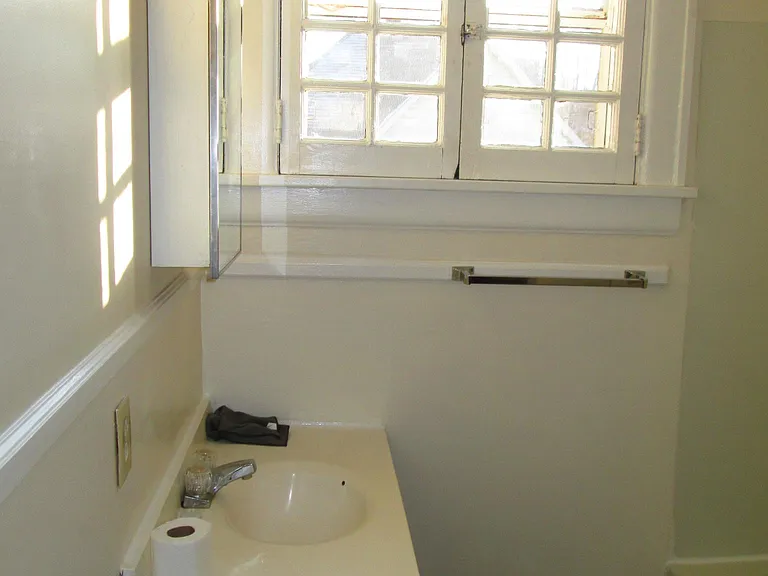 1109 Pennsylvania Ave E #3 — Photo 10