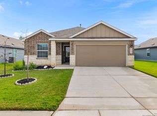 9942 Sarrebourg St, Schertz, TX 78154