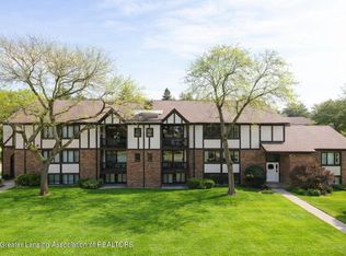6160 Innkeepers Ct APT 57, East Lansing, MI