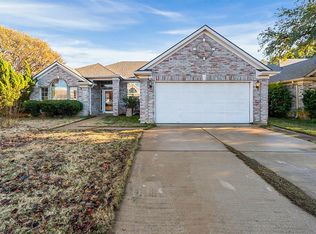 4320 Estes Park Rd, Haltom City, TX 76137