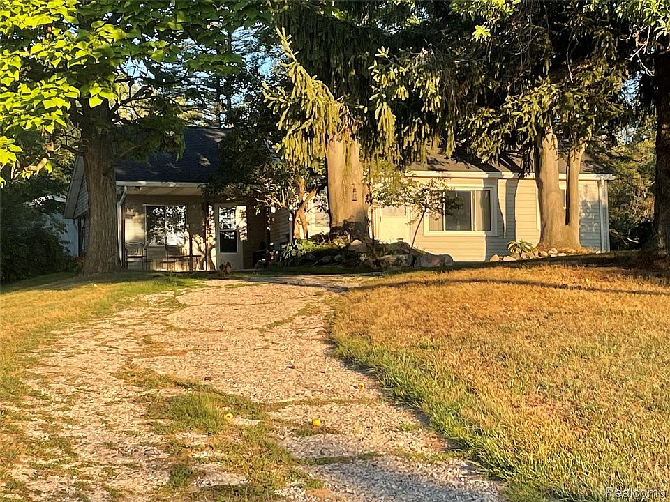 1st image of 855 N Van Dyke Rd
