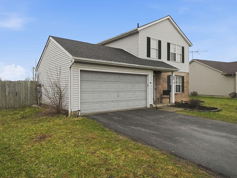 1st image of 62 Ashton Dr