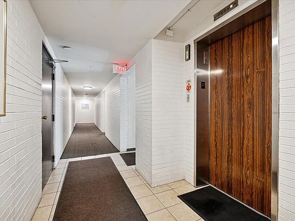 3rd image of 148 Circle Ave APT 303