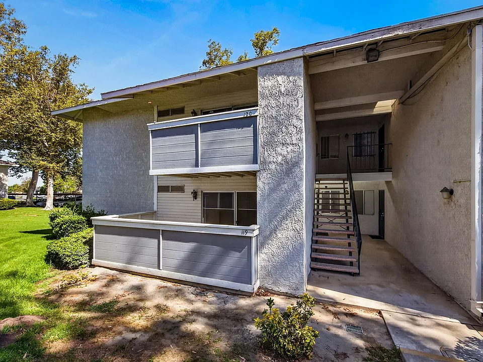 26200 Redlands Blvd #119