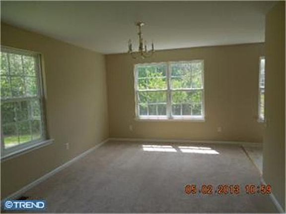4th image of 19696 Marimar Ct