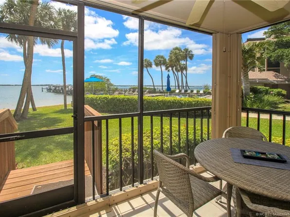 4540 NE Sandpebble Trce APT 105, Stuart, FL 34996