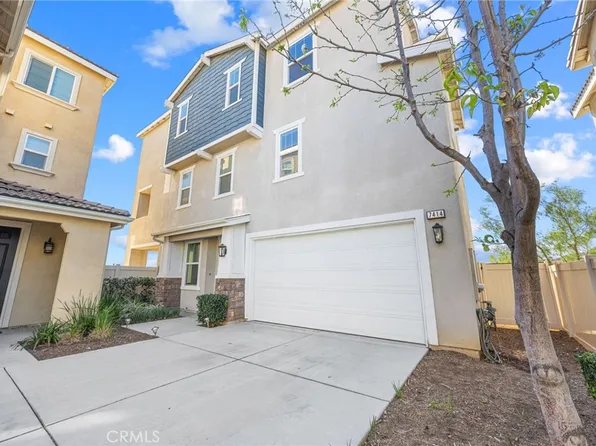 7414 Rocky Point Rd, Jurupa Valley, CA 92509