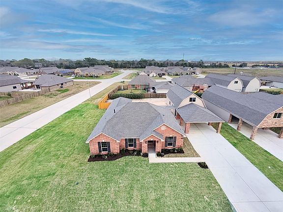 2nd image of 3701 Pedregal Rd