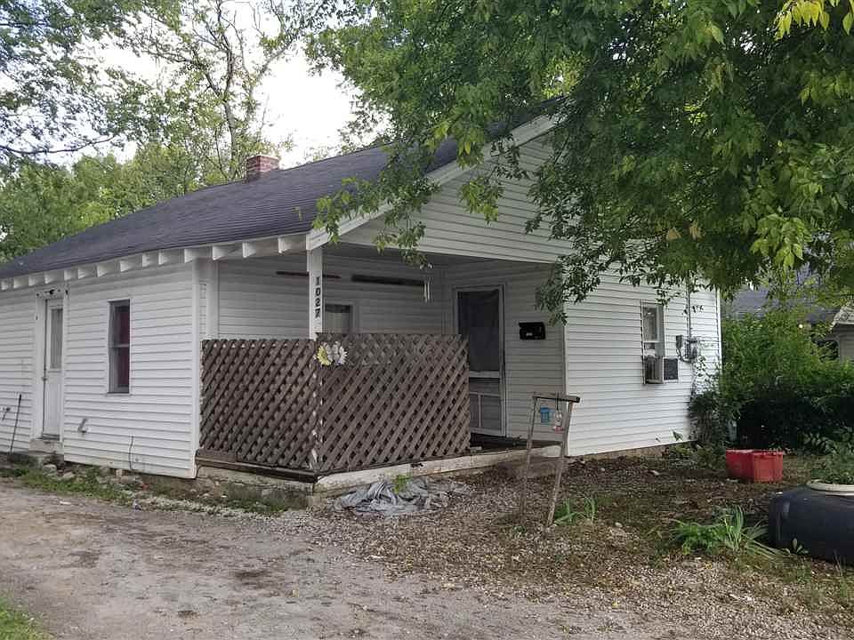 2nd image of 1044 Kenton St #711-1027