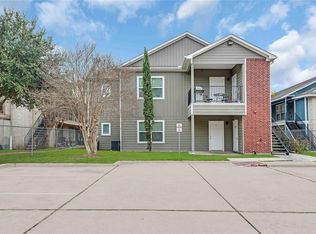 6122 W Mount Houston Rd #4, Houston, TX 77088
