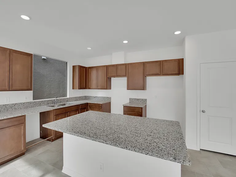 5803 W Haleh Ave — Photo 9