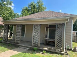 414 E 7th St, Wellington, KS 67152