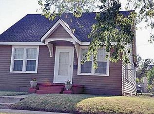 906 S Rock Island Ave, El Reno, OK 73036