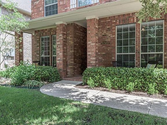 3rd image of 2725 Cedar Springs Pl