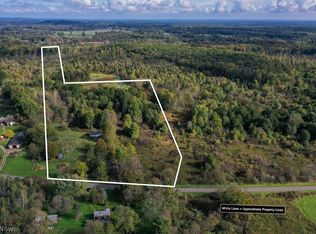 Bloom Rd, Garrettsville, OH 44231