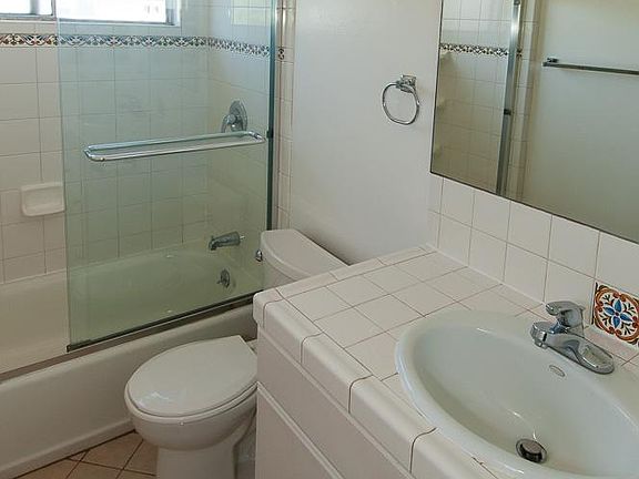 5th image of 841 Blair Ave #3