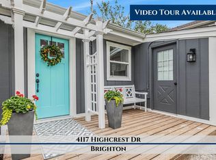 4117 Highcrest Dr, Brighton, MI