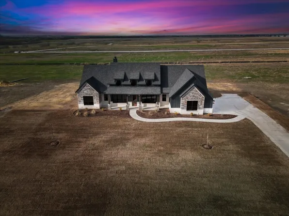 240 Ozro Rd, Venus, TX 76084