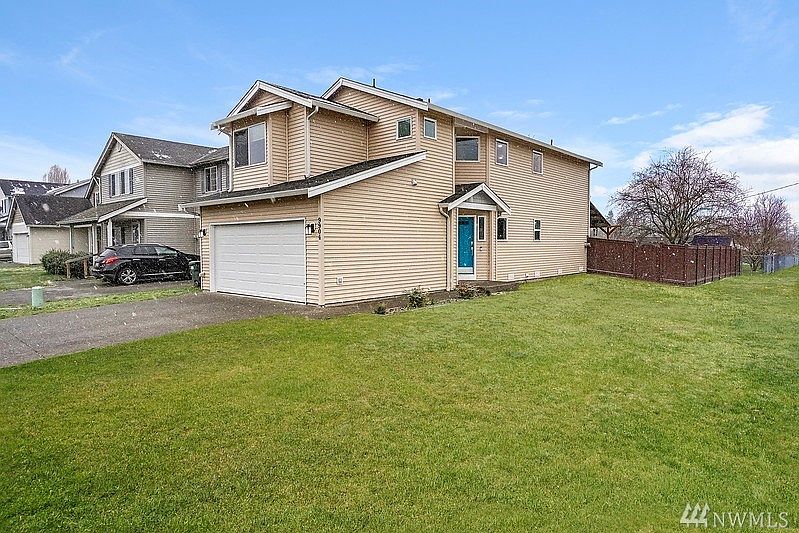 1st image of 9904 15th Avenue Ct E