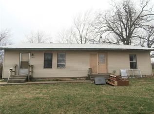 14731 Tyree Mountain Rd, Prairie Grove, AR 72753