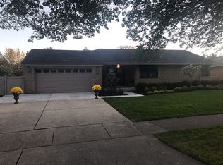 317 Austin Ave, Park Ridge, IL 60068