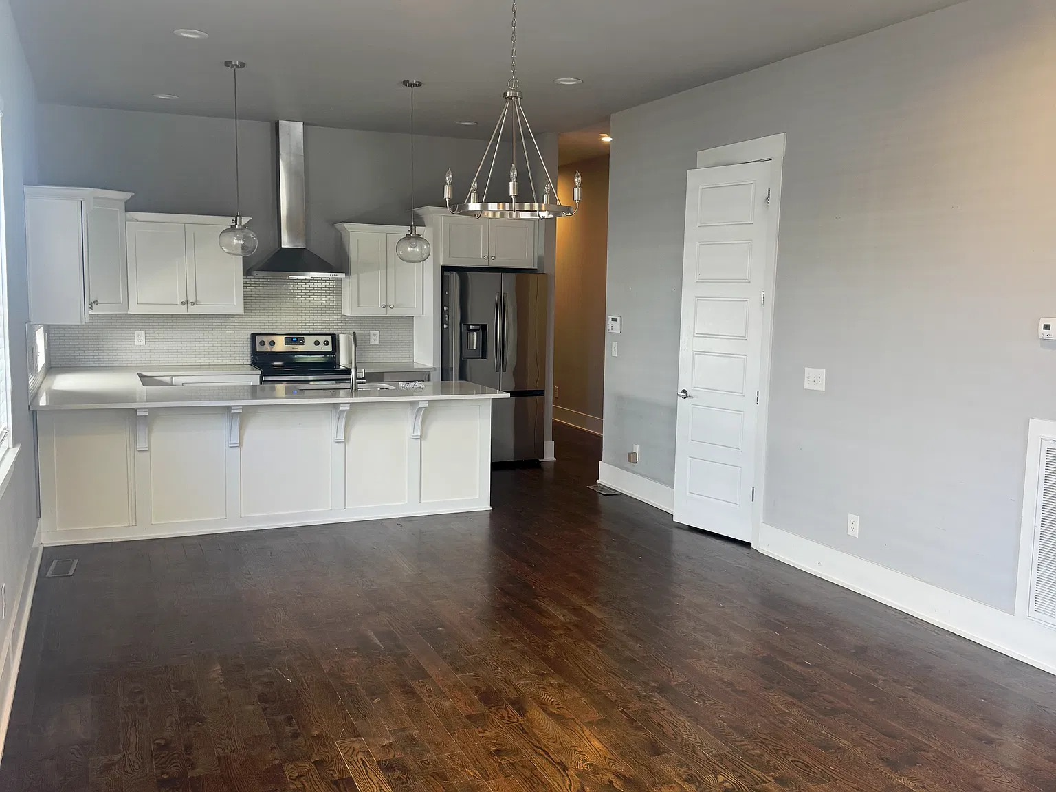3 bed, 1775 sqft, $2,800 — Photo 3