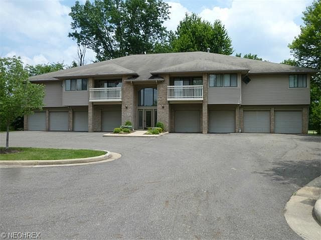 1st image of 3800 Rosemont Blvd APT 101B