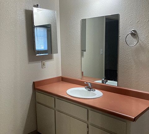 3rd image of 135 E Magnolia St #25