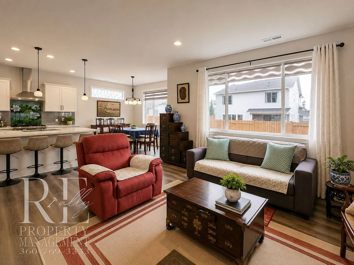 Bright Modern Home with EV Charging Near Neighborhood Playground — Photo 4