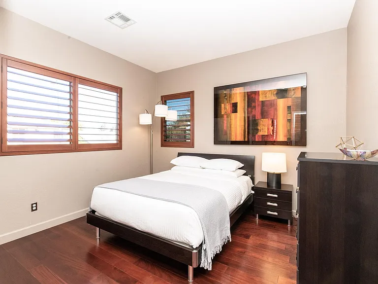 6415 E Beck Ln — Photo 16