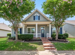 6225 Winter Park Dr, North Richland Hills, TX 76180