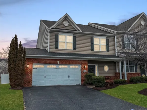 10228 Waxcomb Pl, Mechanicsville, VA 23116