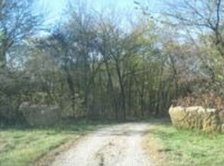 16598 21st St, Lawrence, KS 66044