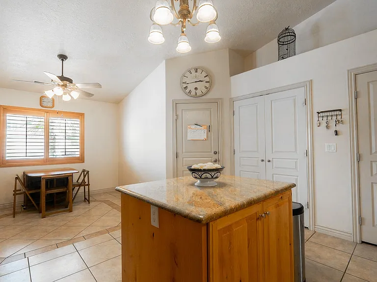Kitchen island, Garage entry, Laundry room, Pantry